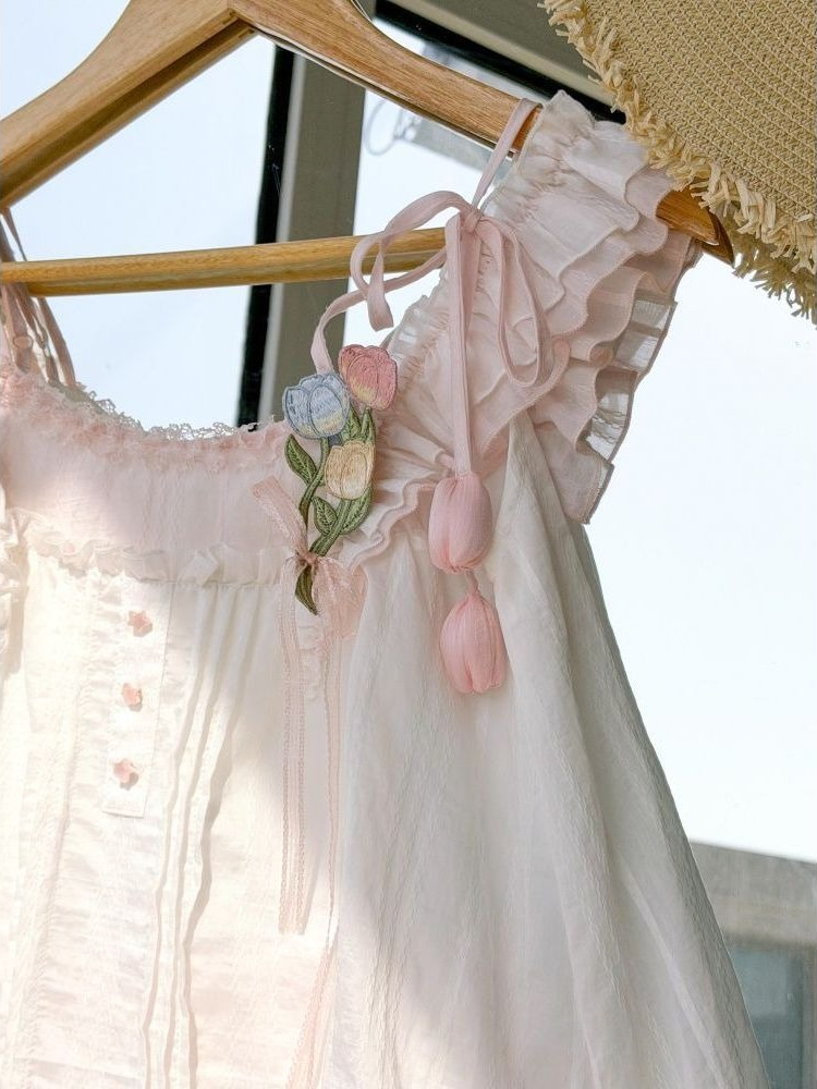 Sweet Kawaii Ruffle Trim Tulip - Cami Top Lace recension och pris